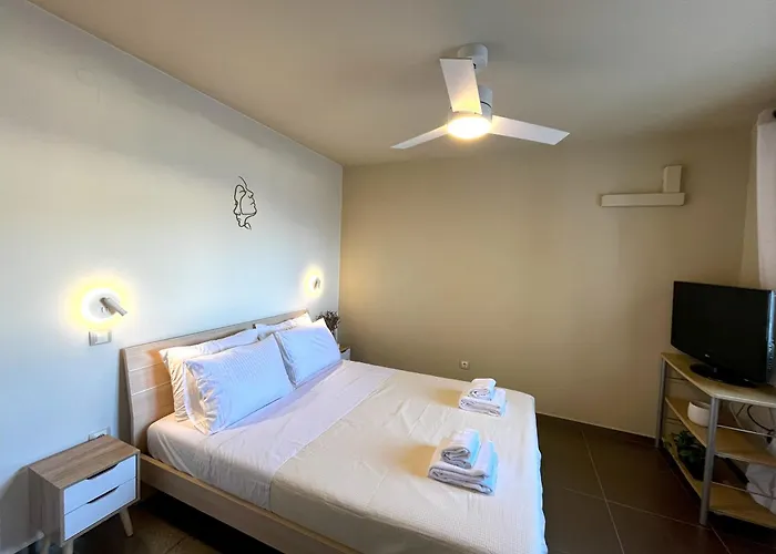 Infinity Horizon Syros *