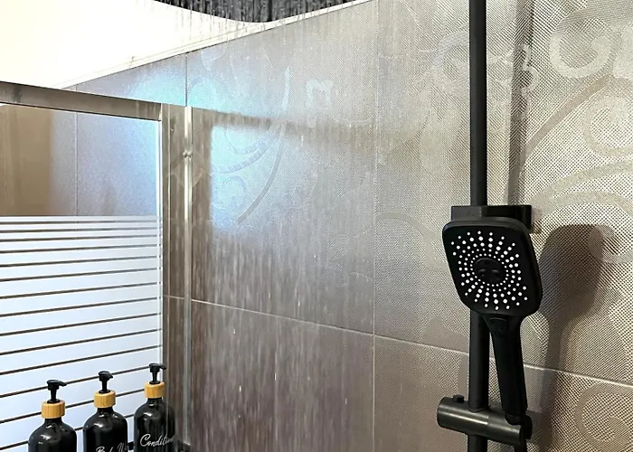 Infinity Horizon Syros