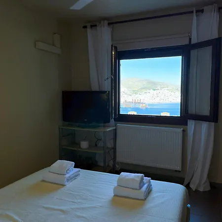 Infinity Horizon Syros