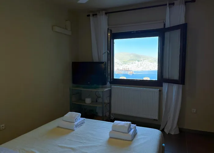 Infinity Horizon Syros